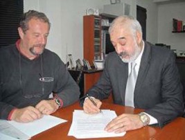 Hugo Perosa, director de ICAPA, y José Manuel Achaval, director ejecutivo del CIDENA.