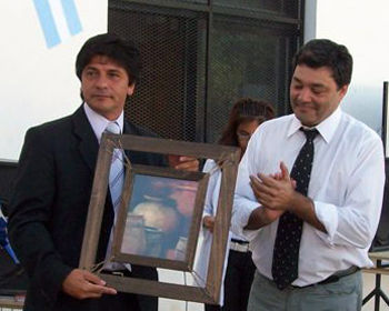 ampliar imagen El secretario de Obras Públicas, Rubén Cabrera, y el director de la escuela, Daniel Santarcieri.