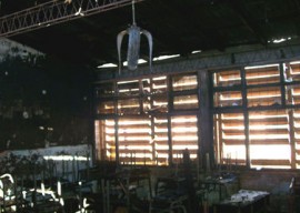 Una de las aulas consumidas por el fuego.