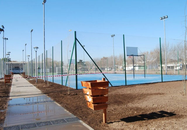 polideportivo El moderno polideportivo fue reinaugurado el 16 de junio.