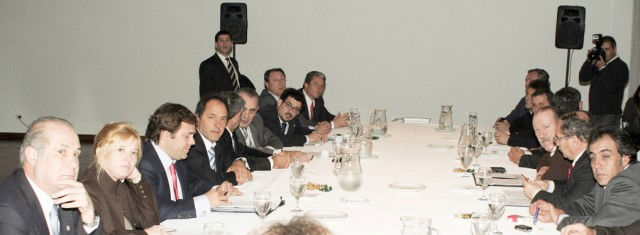 scioli-con-intendentes scioli-con-intendentes