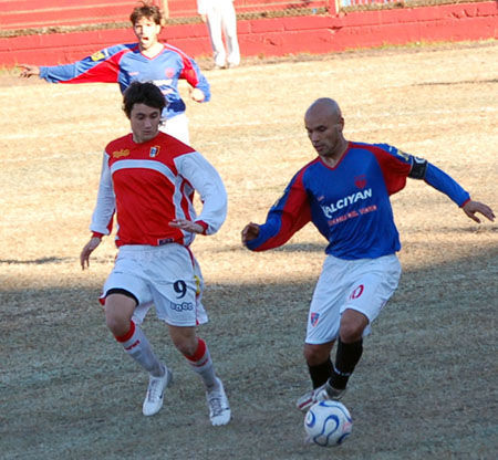 armenio Miguel Cisterna, conductor del tricolor de Maschwitz.