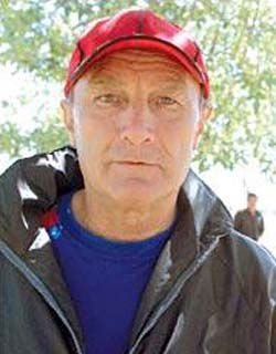 Cirrincione viene de dirigir a Almagro.