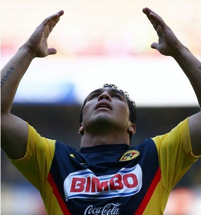 Salvador Cabañas se rehabilita en Fleni.