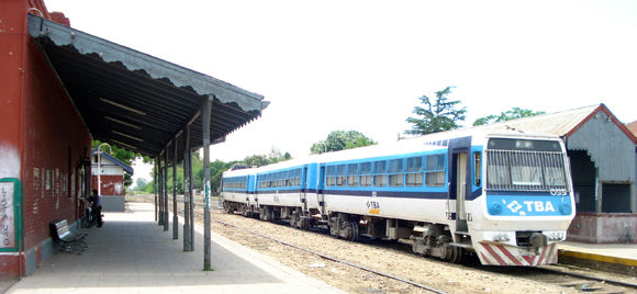 La estación ferroviaria de Matheu, en el ramal que va de Zelaya a Victoria, se contruyó en 1898.