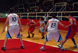 En el partido de ida, en Maschwitz, Sportivo había ganado 79 a 66.