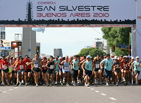 Más de 1.700 atletas participaron de la primera San Silvestre "Buenos Aires".