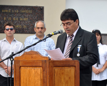 El presidente del Centro de Veteranos de Guerra evitó consideraciones políticas sobre la guerra.