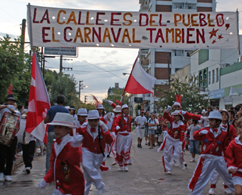Los festejos de carnaval, este año, sobre la calle Yrigoyen.