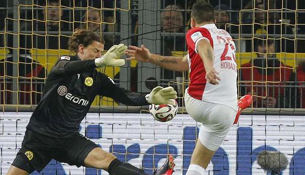 Bobadilla vs Dortmund foto adentro3