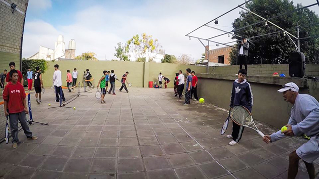 Luis Lobo encabezó una demostración en la Escuela Media Nº3.