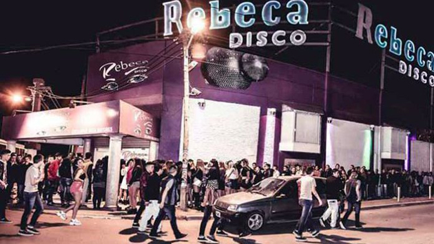 Rebeca Disco home-adentro1